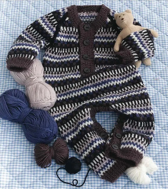 60 Quick Knit Baby Essentials