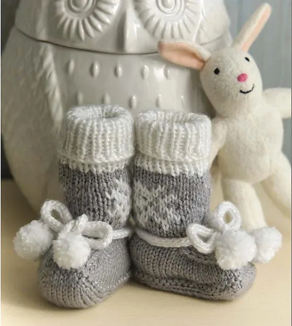 60 Quick Knit Baby Essentials