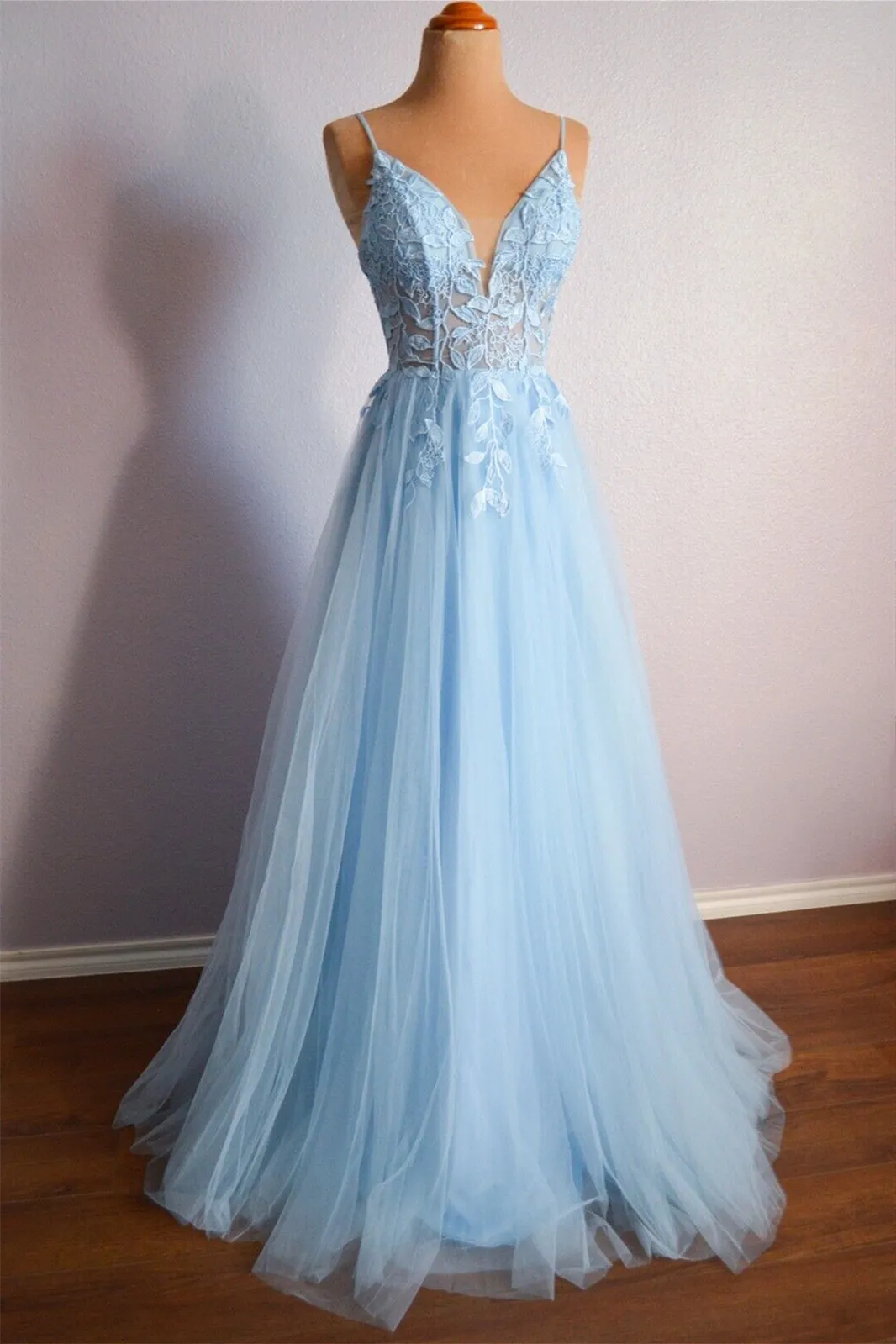 Cynthia | Light Blue V Neck Lace-Up Appliques Tulle Long Prom Dress