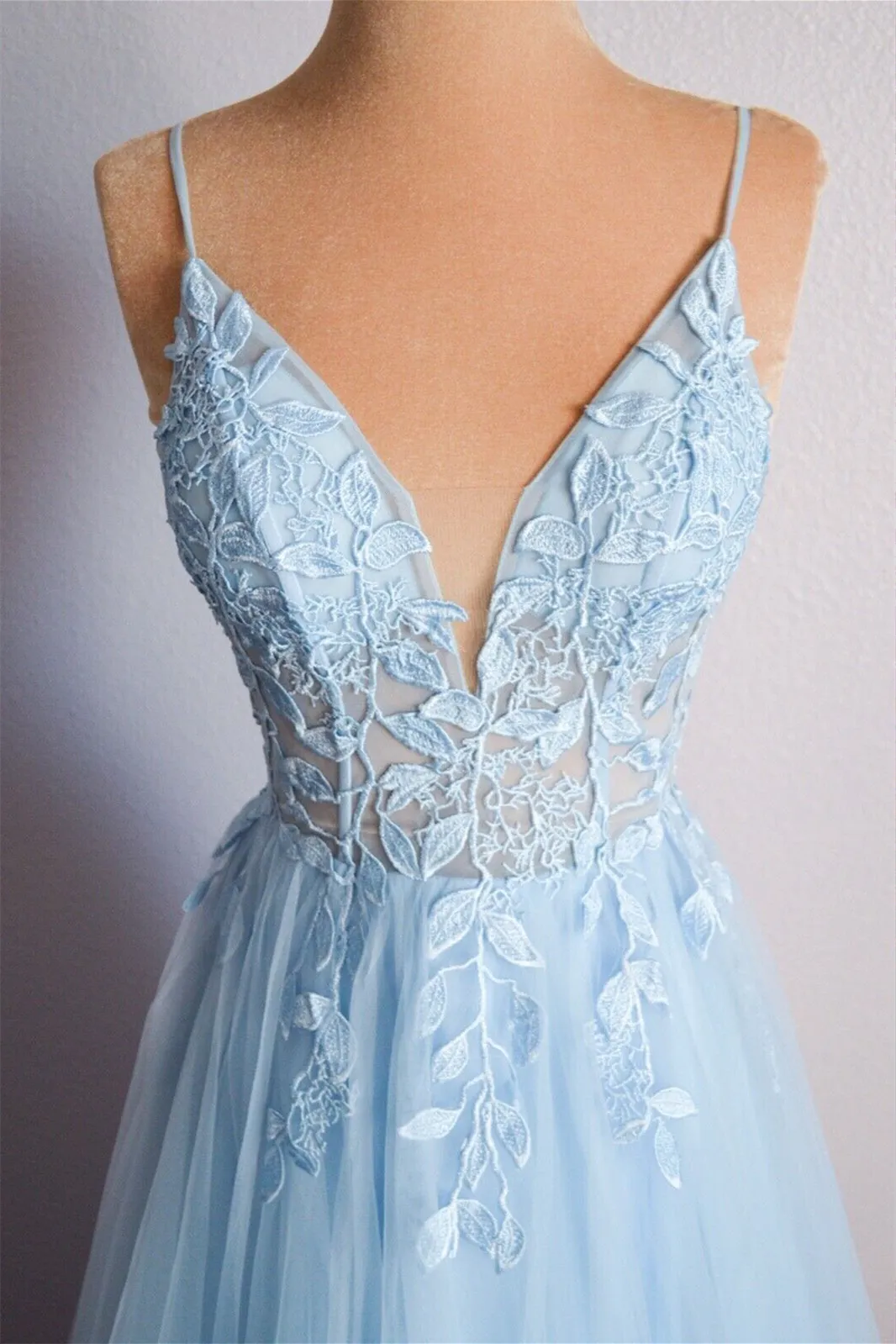 Cynthia | Light Blue V Neck Lace-Up Appliques Tulle Long Prom Dress